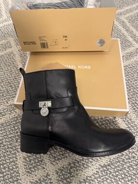Michael Kors Black Leather Ankle Boot Size 7 with MK Pendant BRAND NEW IN BOX